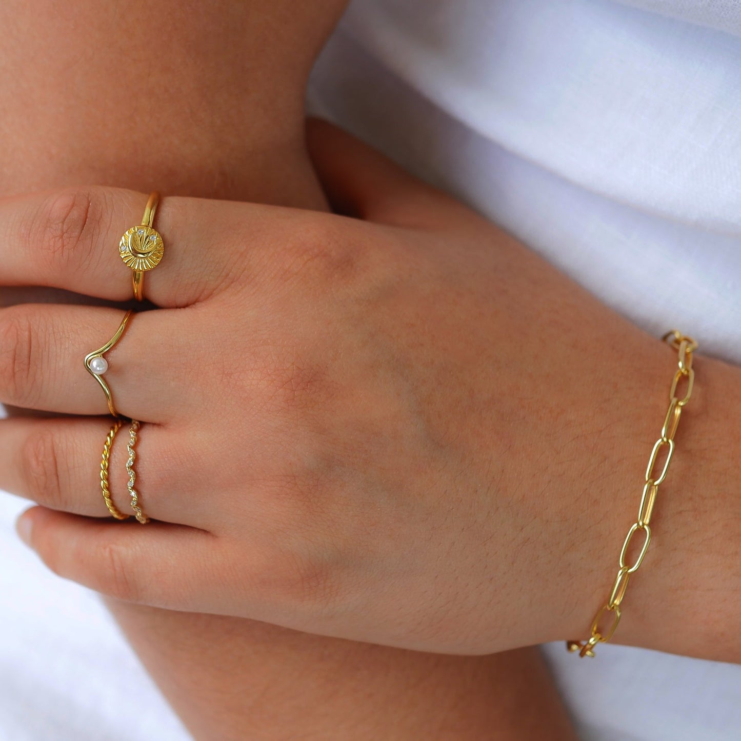 Bèllaa Lunar Ring Gold
