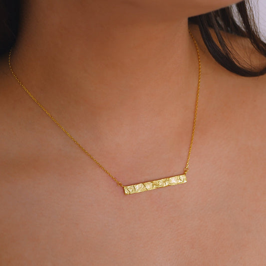 Bèllaa Bar Necklace Gold