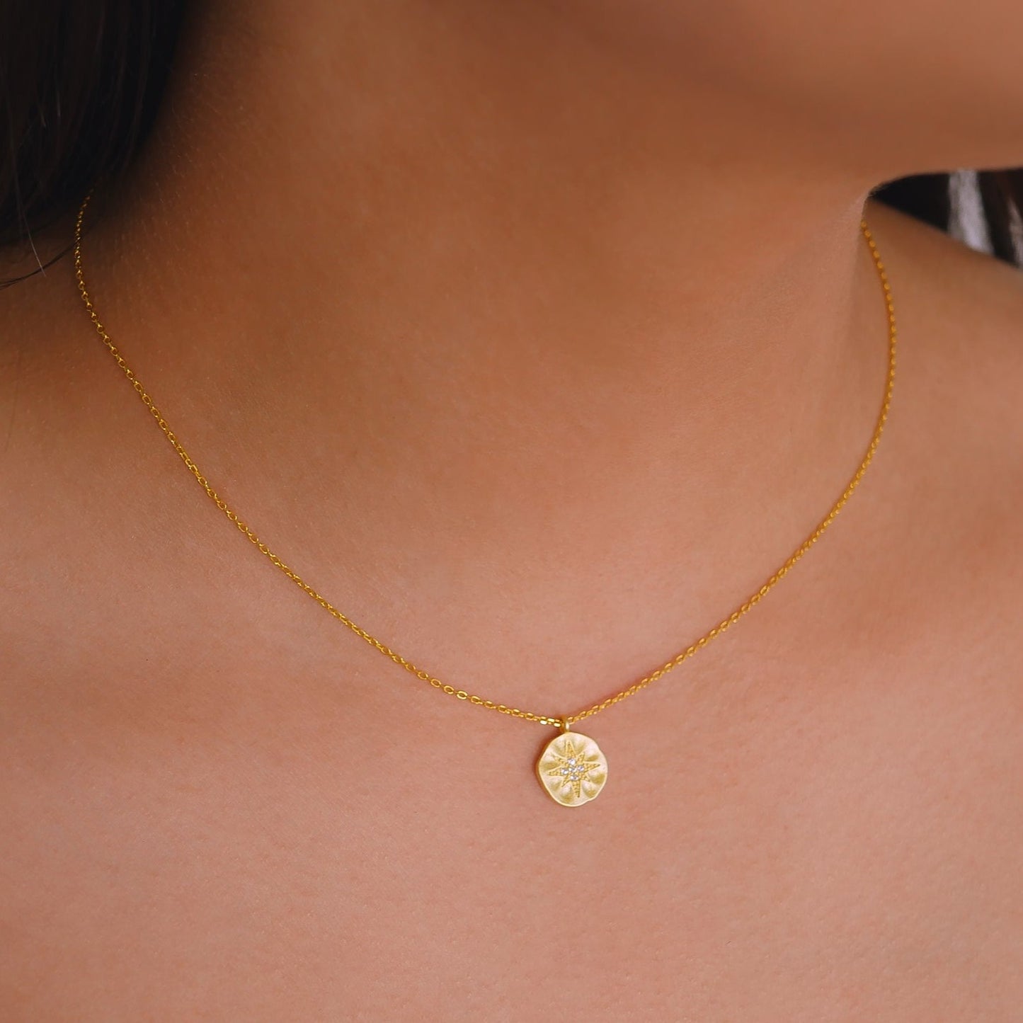 Stella Oro Necklace