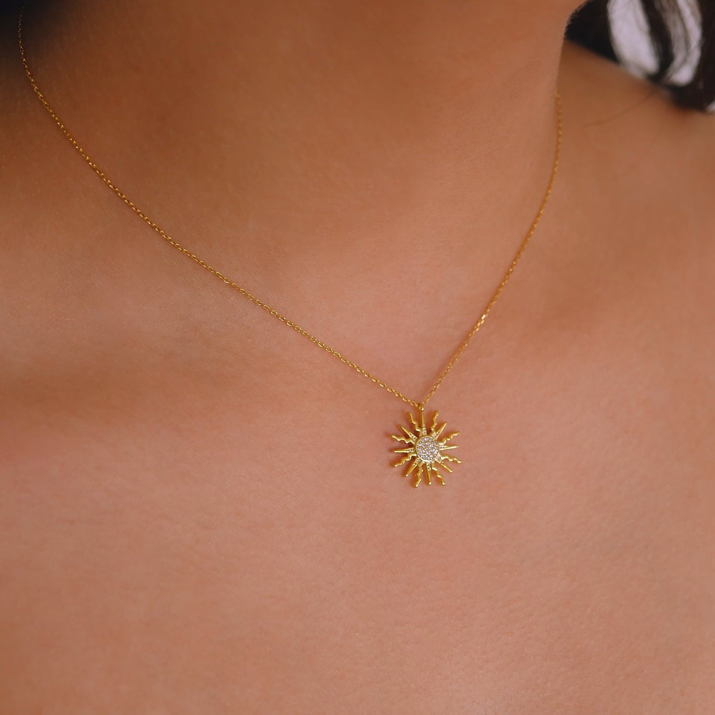 Sun Necklace Gold